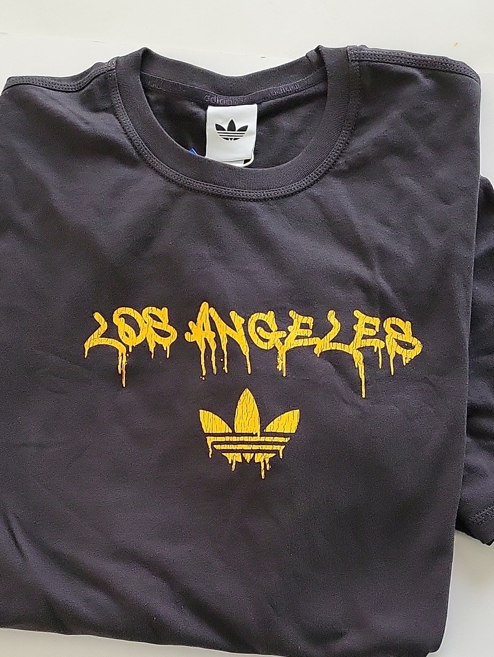 Adidas Originals Los Angeles Graffiti t-shirt Mens Size XL 2XL Relaxed Fit